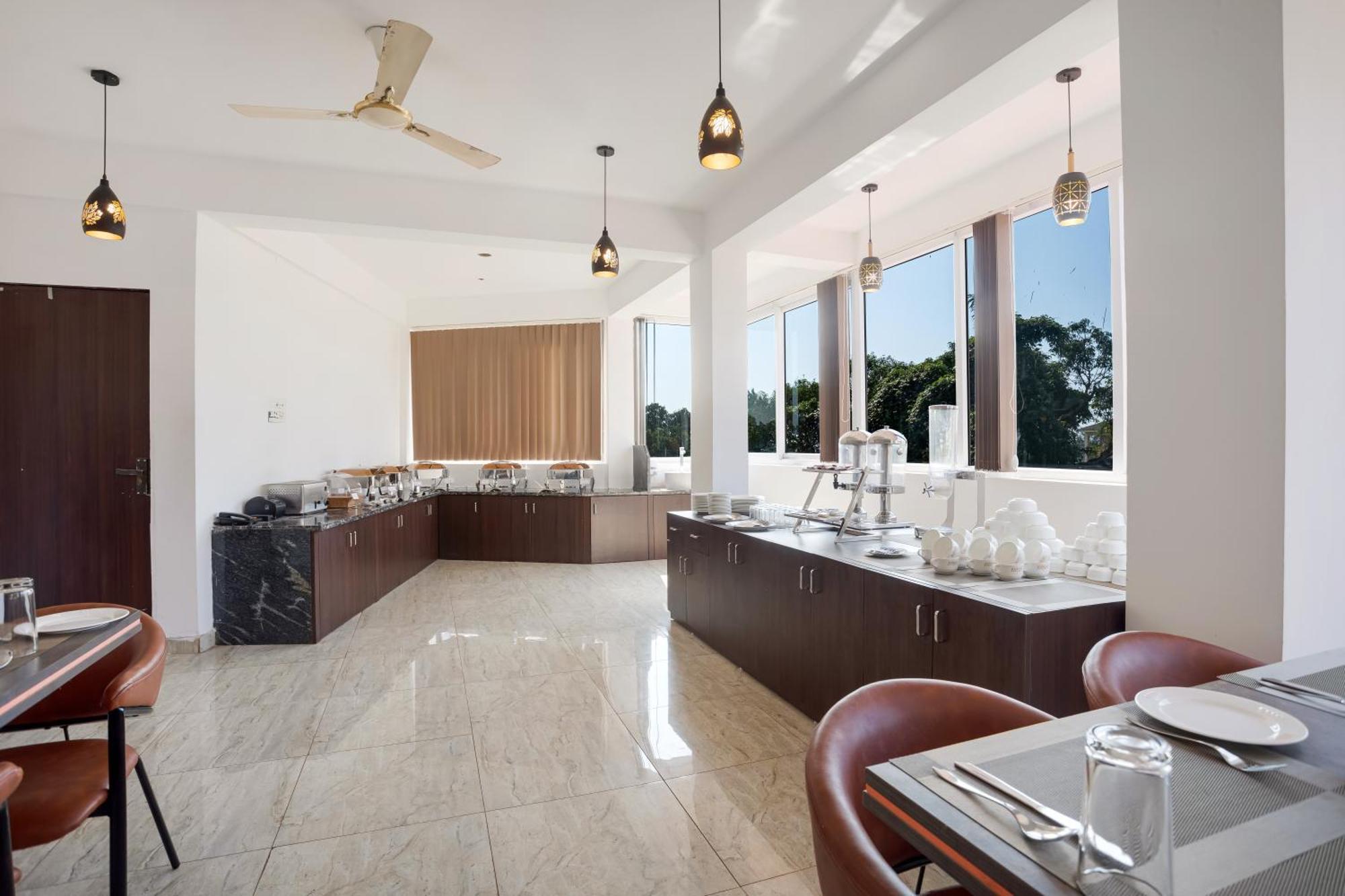 Aurum Resorts Ashvem Beach Exterior foto