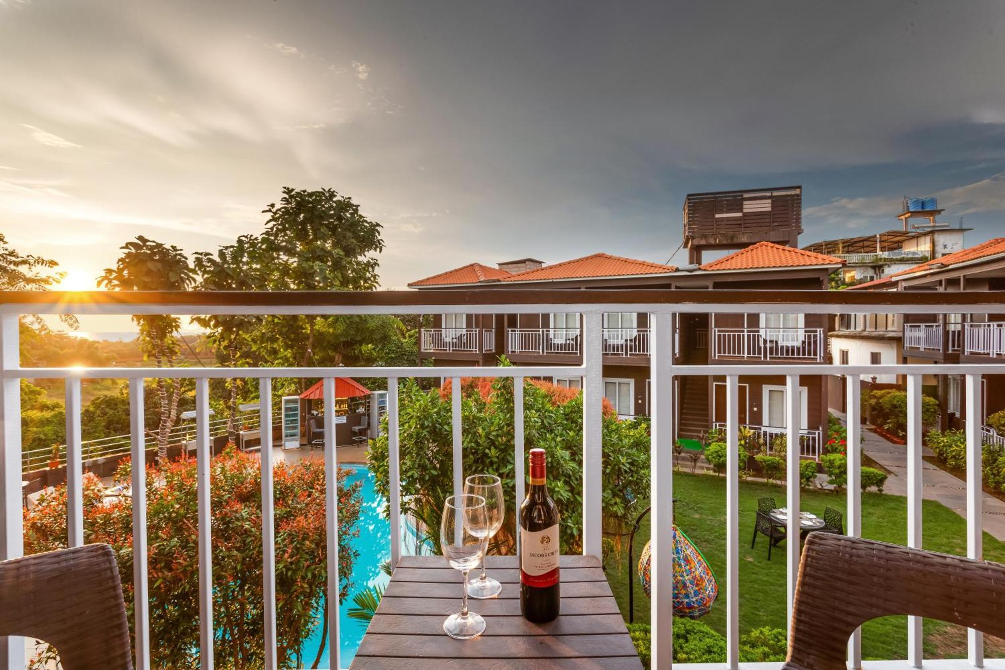Aurum Resorts Ashvem Beach Exterior foto